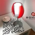 Bonsai Apartment